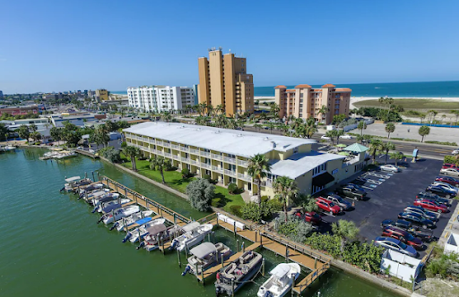 Affordable Hotel Near St Pete Beach Florida